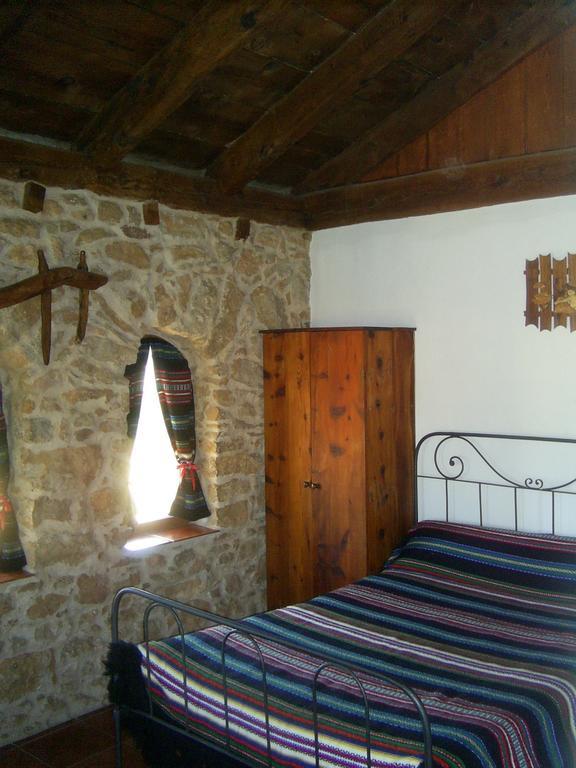 Masia Del Aragones Peñarroya de Tastavins Oda fotoğraf
