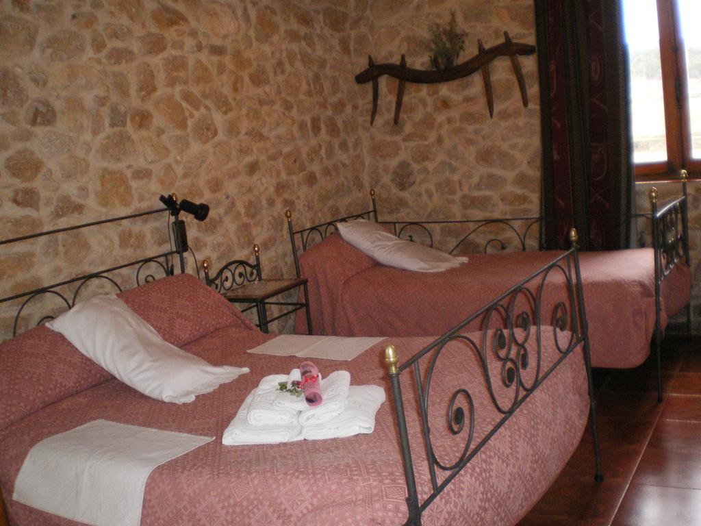 Masia Del Aragones Peñarroya de Tastavins Oda fotoğraf